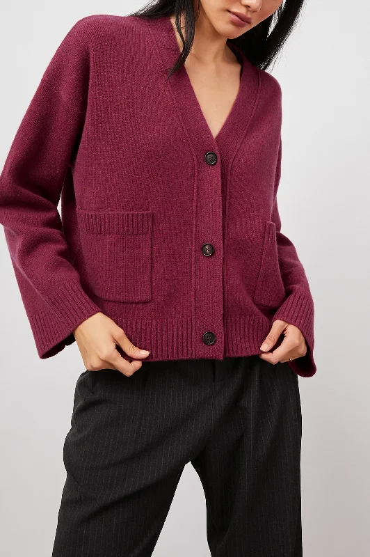 LINDI CARDIGAN - MAGENTA Elegant sweaters