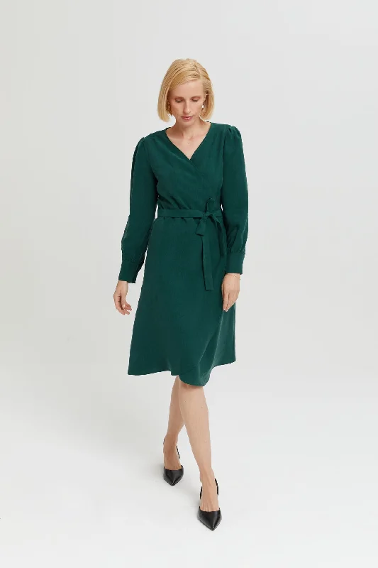 Sophie Dress Dark Green Must-have mini dresses for this season