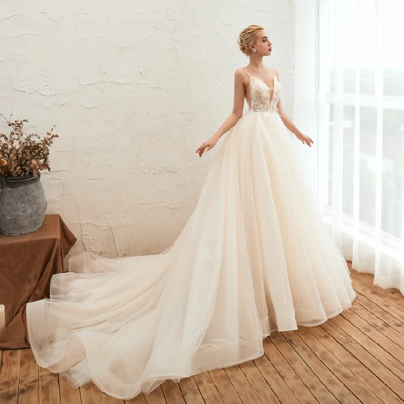 Starry Sky Luxury ig Tail Is Thin Baeakless Dream Master Wedding Dress Sparkling Bridal Gown