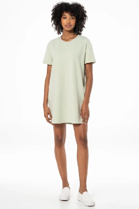 T-Shirt Dress _ 141393 _ Sage Best midi dresses for elegant looks