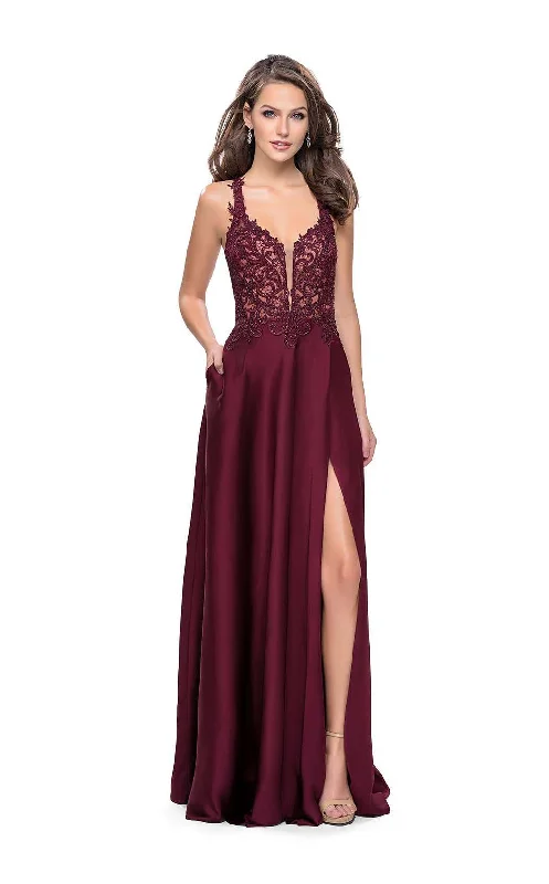 La Femme 26124 Dress Open-back unclassified dresses