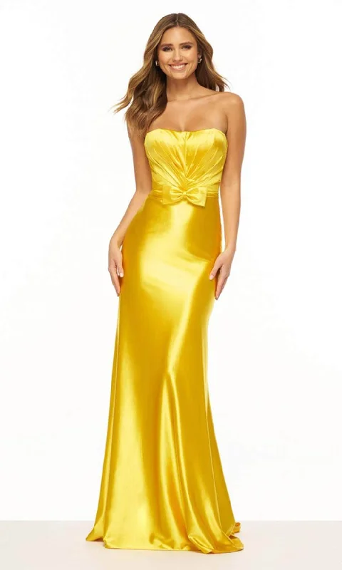 Sherri Hill 56164 - Strapless Ruched Gown Plus size unclassified dresses