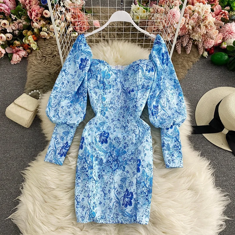 Blue and white porcelain printed square neck sexy Lantern Sleeve Dress  2813 Fashion-forward floral dresses